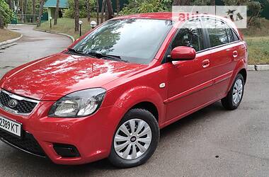 Kia Rio 1.4 COMFORT 2011