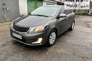 Kia Rio  2013