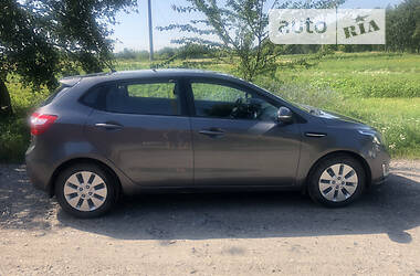 Kia Rio  2012