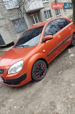 Kia Rio  2006