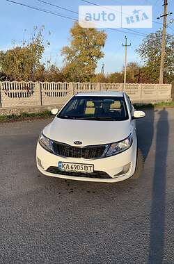 Kia Rio  2013