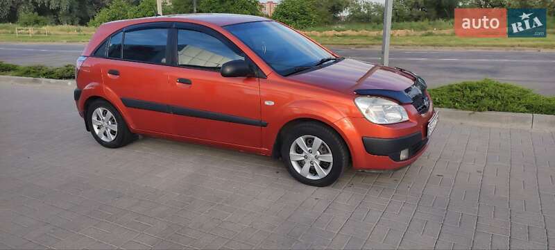 Kia Rio 2008 року в Хмельницьку