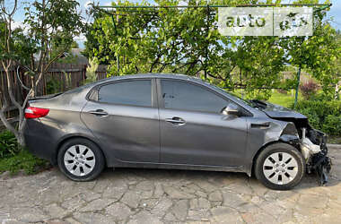 Kia Rio  2013