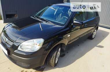 Kia Rio  2008