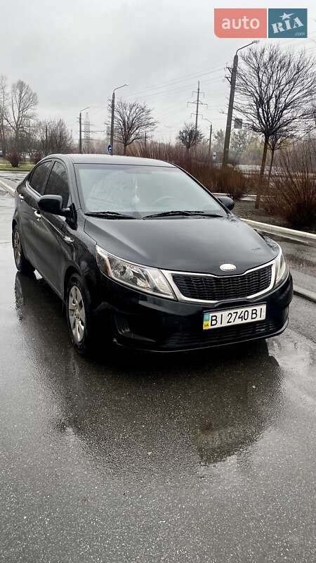 Kia Rio 2013 року в Полтаві