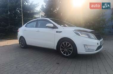 Kia Rio  2013
