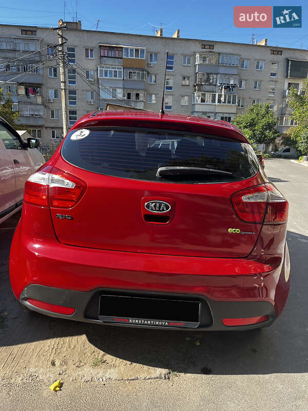 Хэтчбек Kia Rio