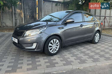 Kia Rio  2013
