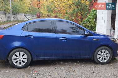 Kia Rio  2013