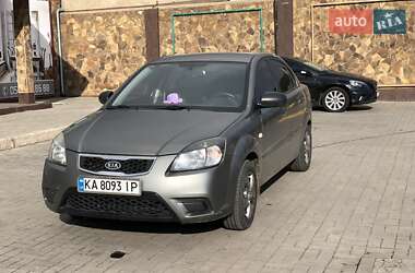 Kia Rio  2011