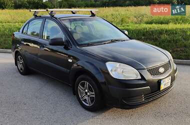 Kia Rio  2007