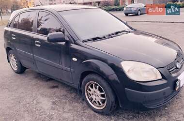 Kia Rio  2006