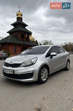 Kia Rio  2015