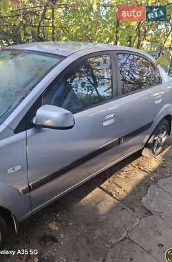 Kia Rio  2007