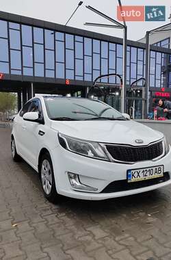 Kia Rio 2013