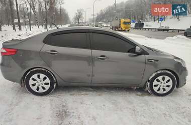 Kia Rio 2013