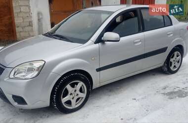Kia Rio  2011
