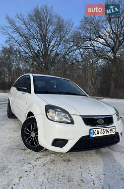 Kia Rio  2010