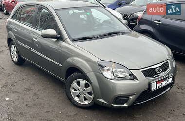 Kia Rio  2010