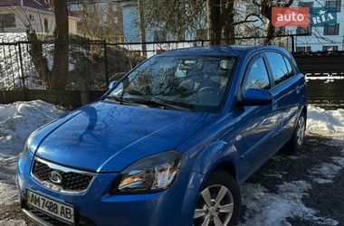 Kia Rio  2010