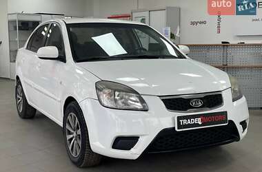 Kia Rio  2010