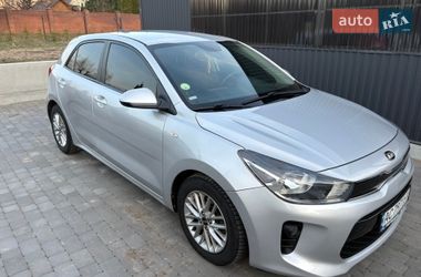 Kia Rio  2016