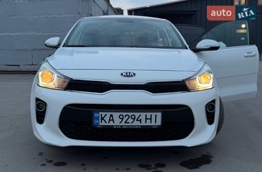 Kia Rio  2017