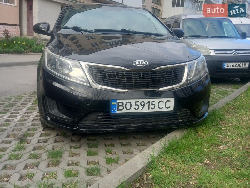 Kia Rio 2012 Kia Rio 2012
