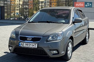 Kia Rio  2011