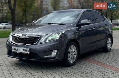 Kia Rio  2012