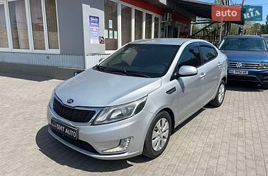 Kia Rio  2013