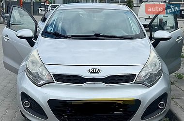 Kia Rio  2013