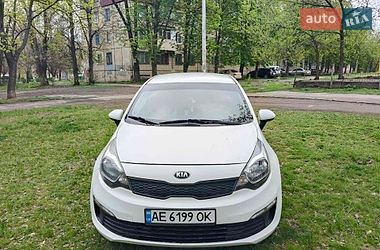 Kia Rio  2016