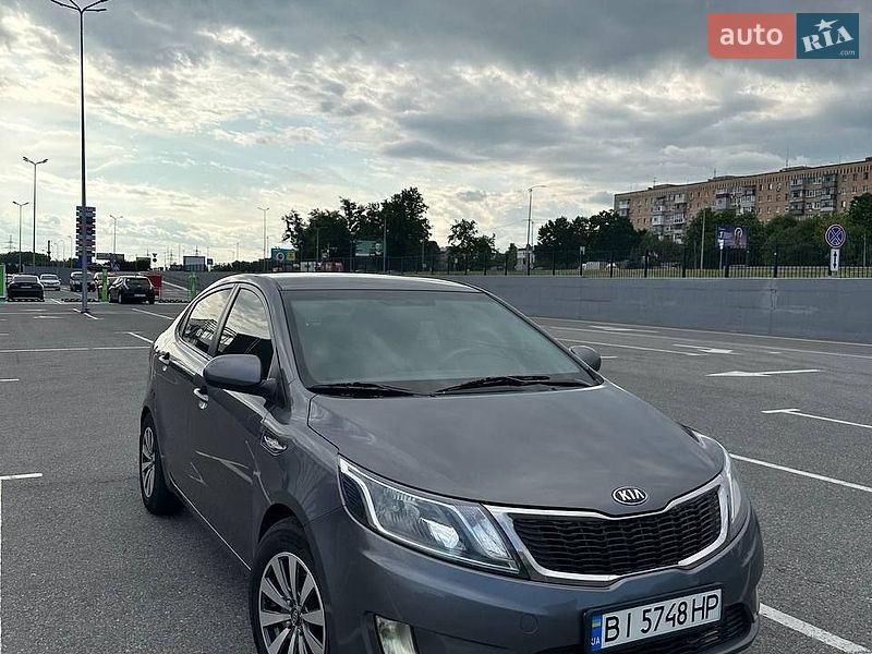 Kia Rio 2013 Kia Rio 2013