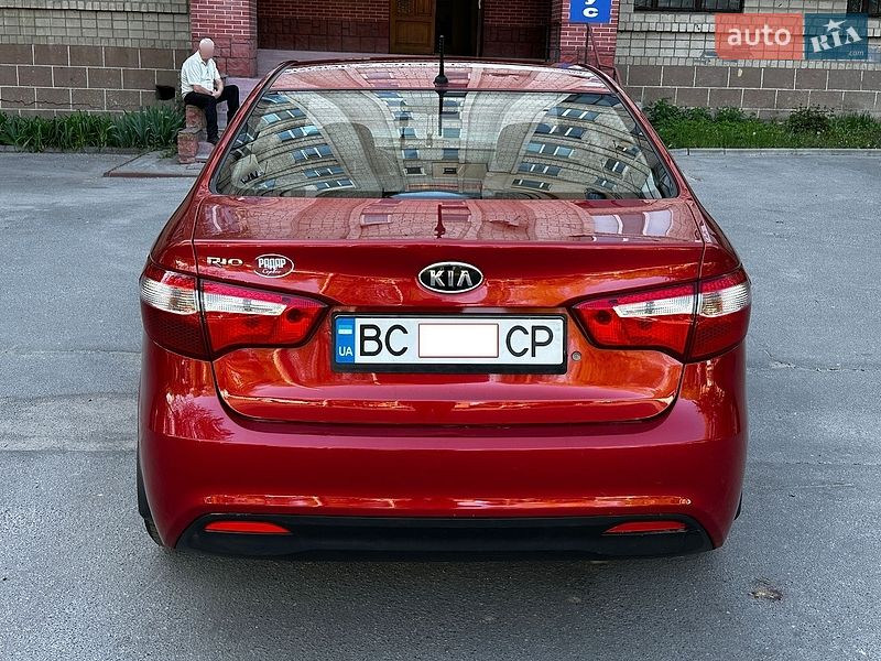 Седан Kia Rio 2011 в Виннице