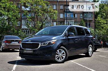 Kia Sedona LX 2015