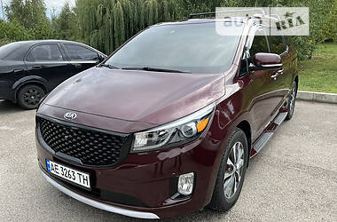 Kia Sedona  2015