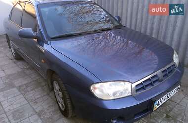 Kia Sephia  2003