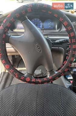 Kia Sephia  1998