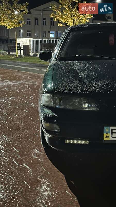 Седан Kia Sephia