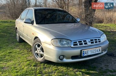 Kia Sephia  2004