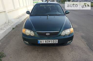 Kia Shuma  2004