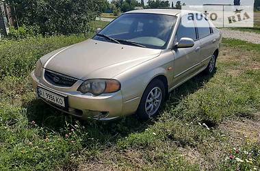 Kia Shuma  2002