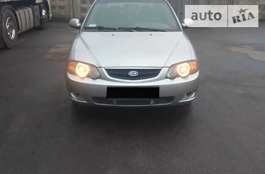 Kia Shuma  2003