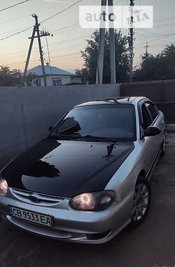 Kia Shuma  2000