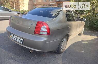 Kia Shuma RS  2002