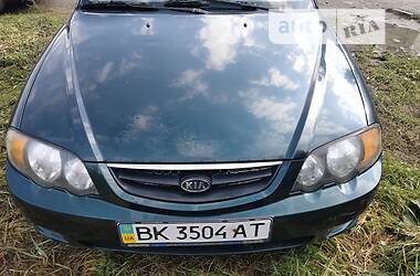 Kia Shuma  2003