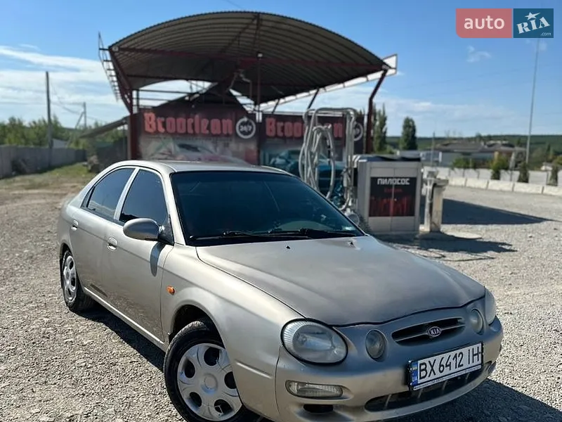 Kia Shuma 1999