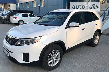 Kia Sorento AWD V6 3.3 2014