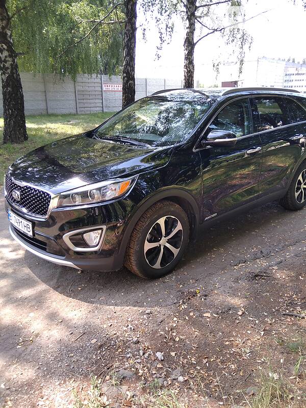 Мінівен Kia Sorento